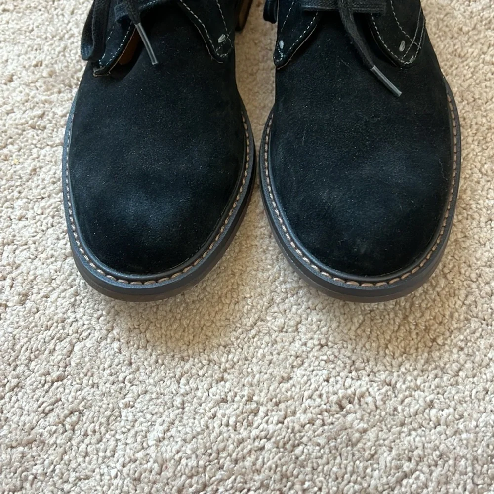 Vionic Mens Bowery Chase Chukka Suede Ankle Boots